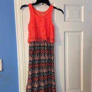 7 dresses, barely worn.